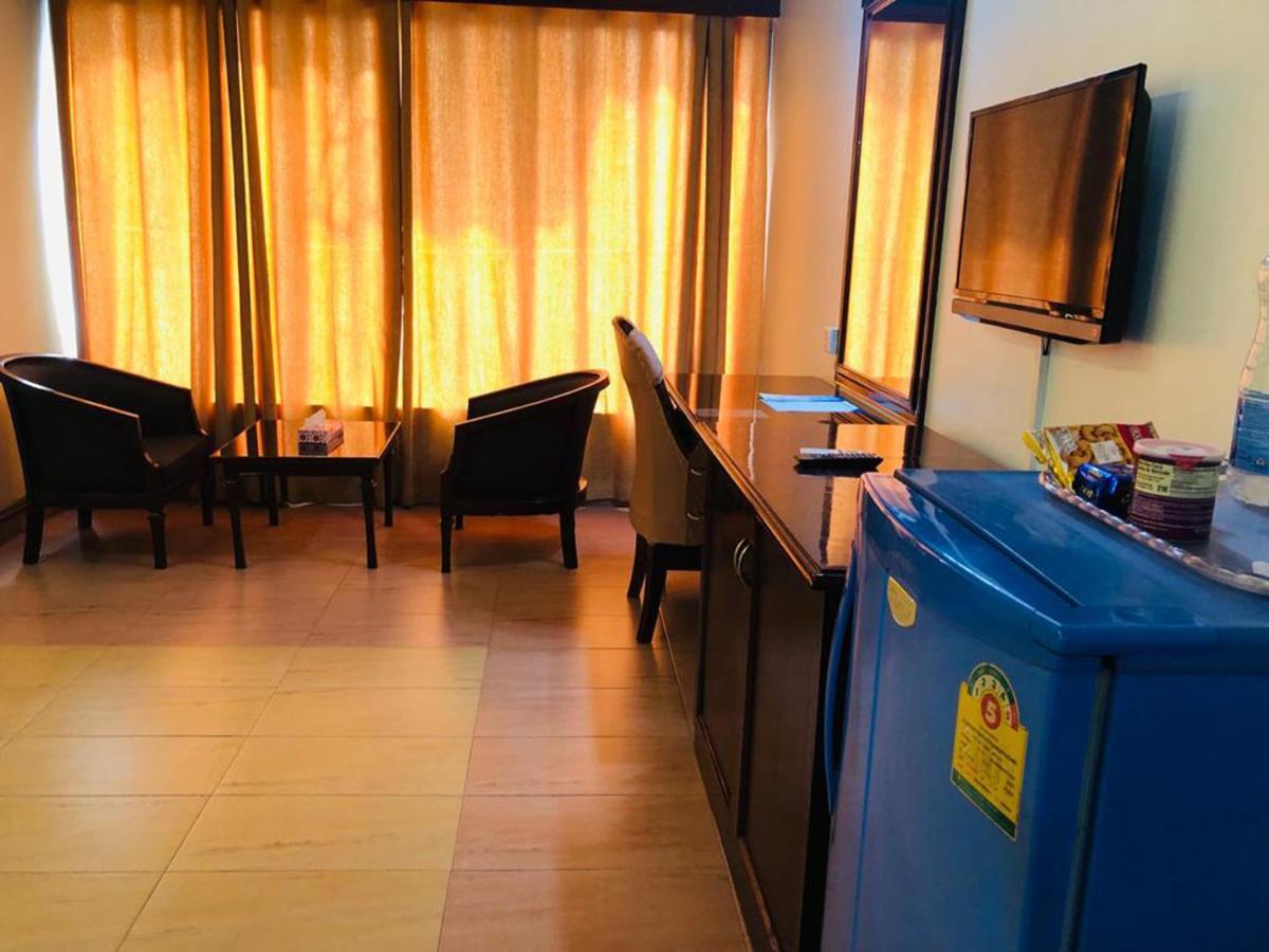 Grand Park Hotel Chittagong Exterior photo